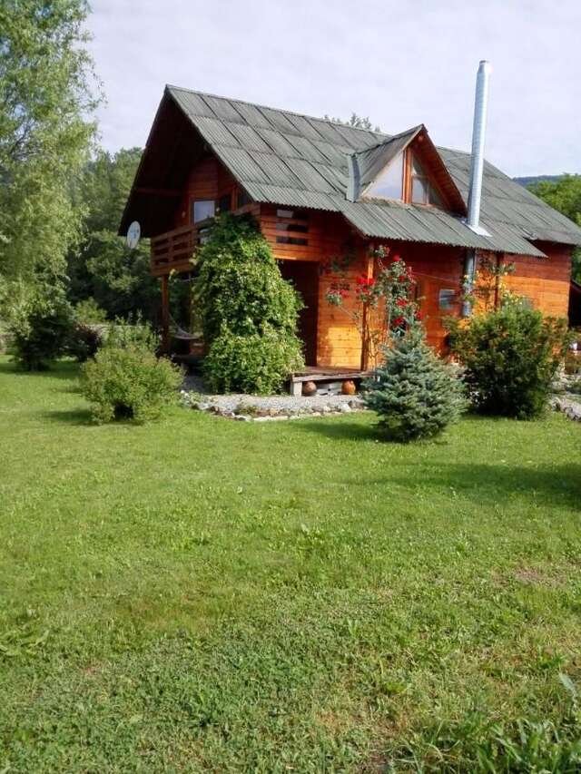 Лоджи The Wooden House Moldoveneşti-33